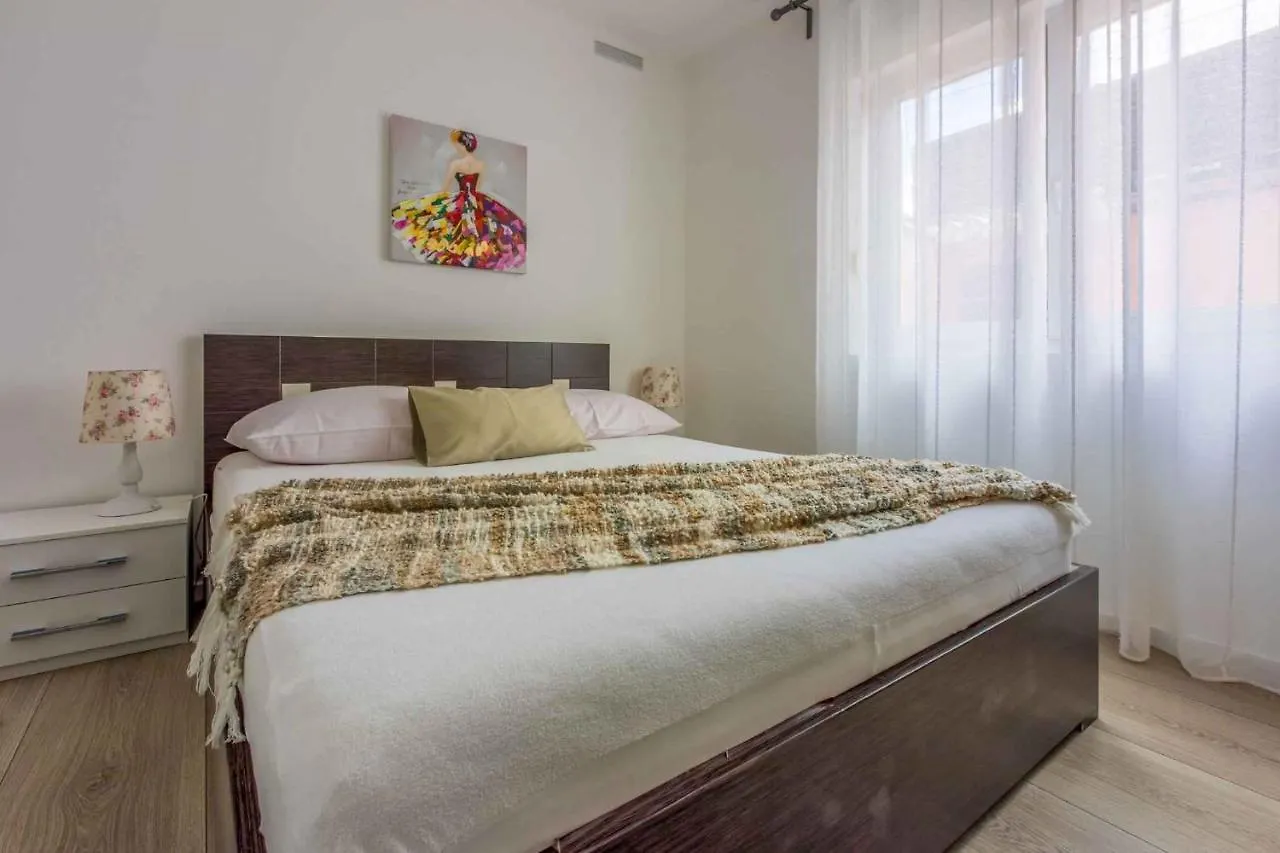 Apartment In Crikvenica 14108