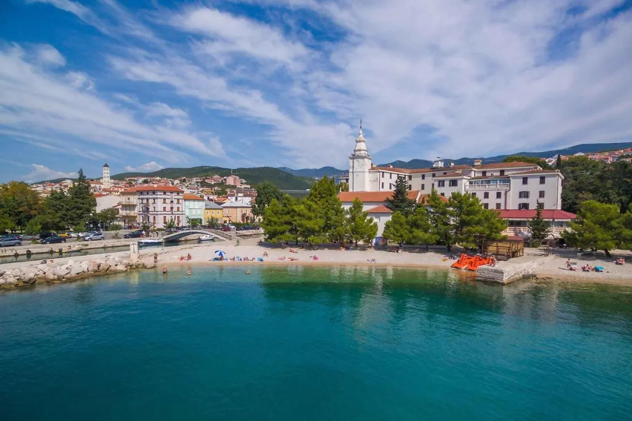 Apartment In Crikvenica 14108